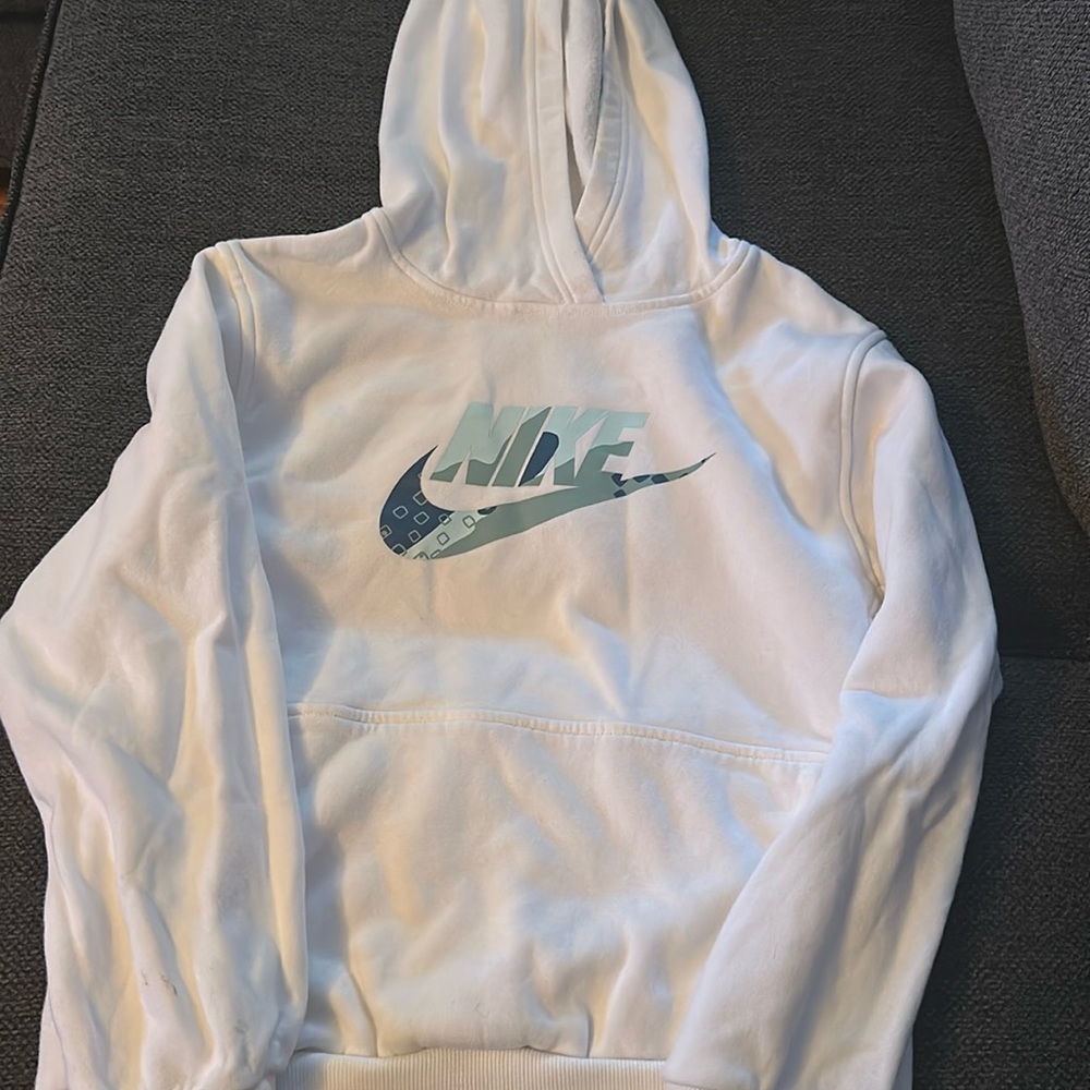 Nike sweatshirt